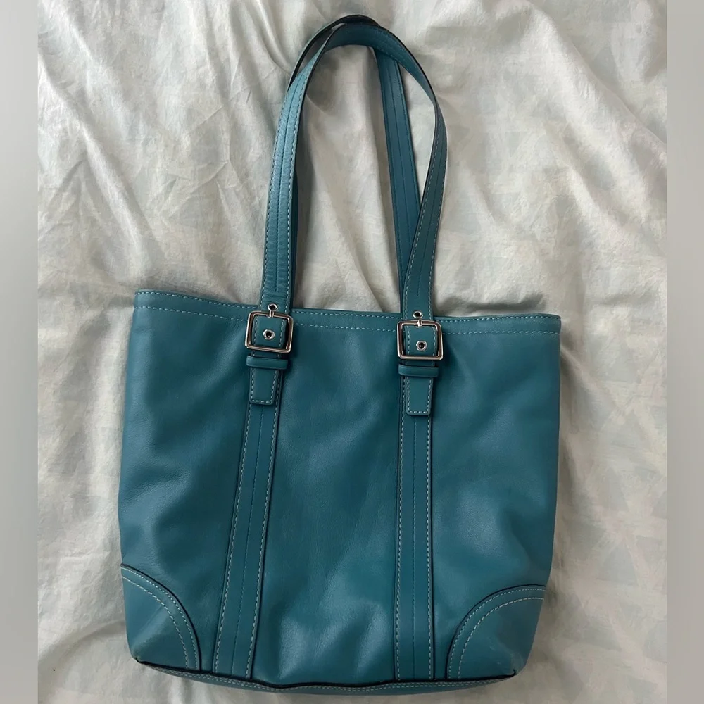 Teal blue leather 2008 coach bag